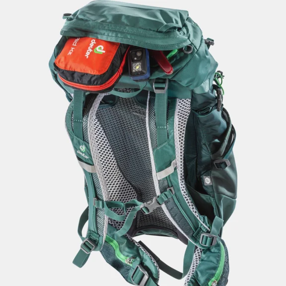 hiking bags & rucksacks