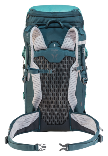 deuter 30 liter backpack