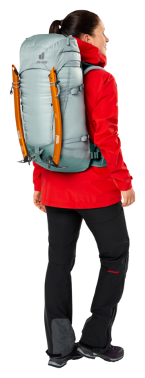 Mountaineering backpack Guide Lite 28+ SL