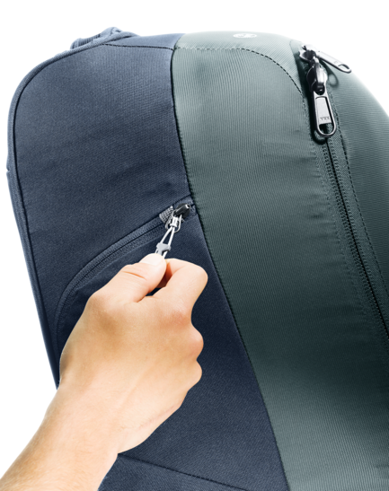 Wheeled Luggage AViANT Access Movo 36
