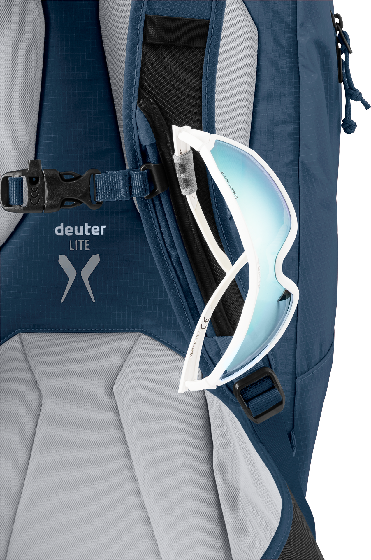 Deuter 20 deals liter