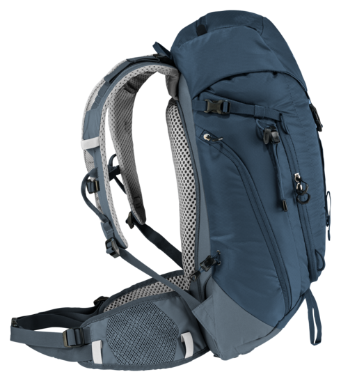 Deuter trail deals 22