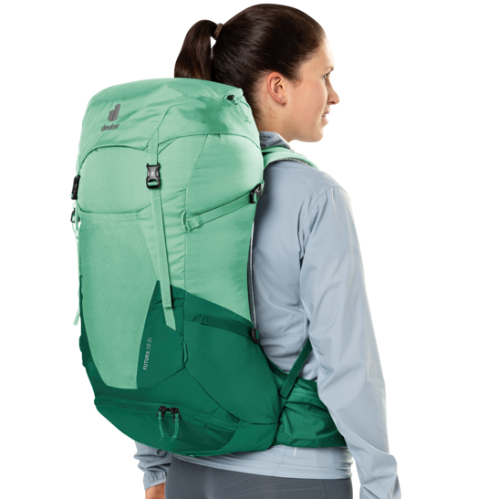 Deuter futura cheap 30 black