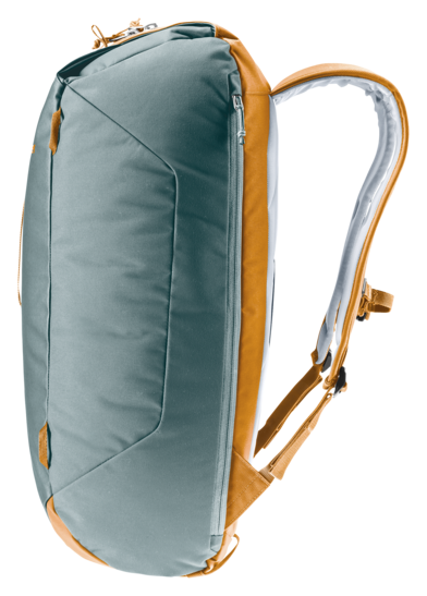 Climbing backpack Gravity Motion