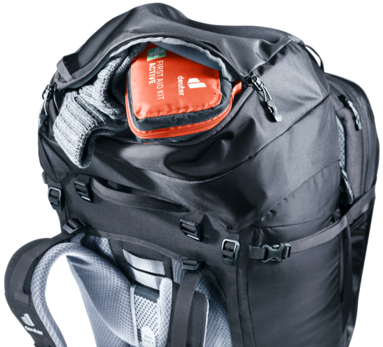 Travel backpack Voyager 65+10