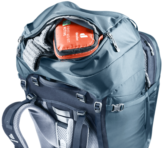 Travel backpack Voyager 65+10