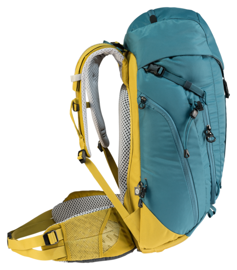 Deuter hike 28 sales