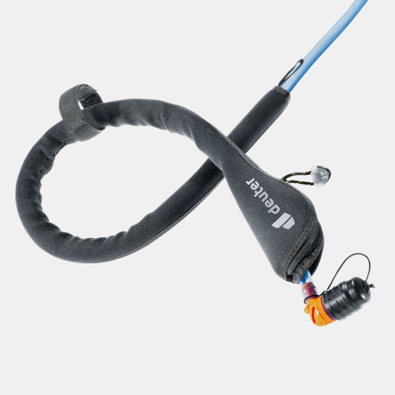 Deuter water bladder outlet