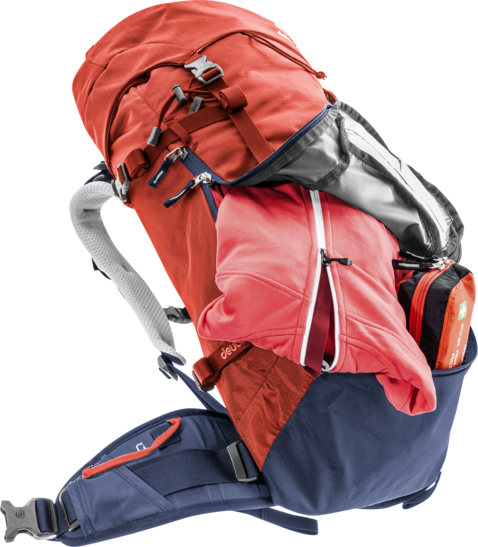 Mountaineering and Climbing backpack Guide 32+ SL