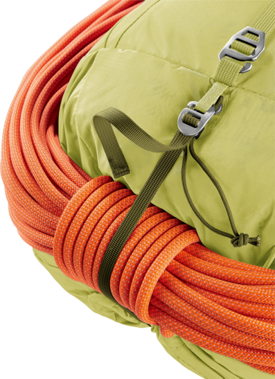 Mountaineering and Climbing backpack Guide 34+8