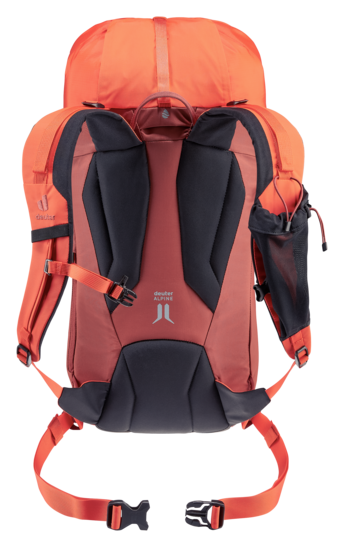 Mountaineering and Climbing backpack Guide 24