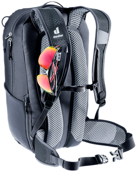最大12%OFFクーポン deuter Race backpack Bike | 16 アクセサリー