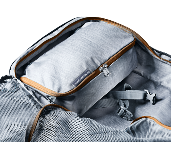 Travel backpack AViANT Carry On Pro 36