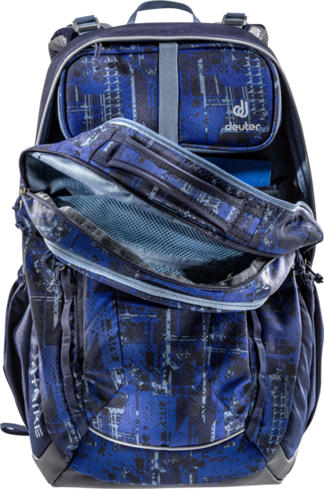 School backpack Strike