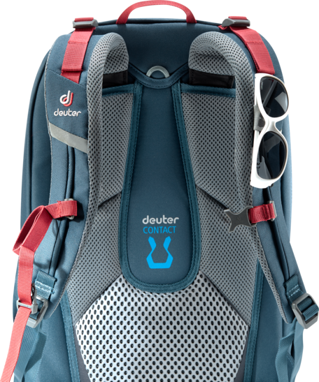 School backpack Strike