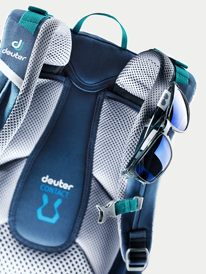 School backpack Strike