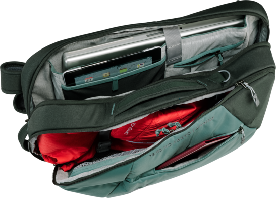 Travel backpack AViANT Carry On 28 SL